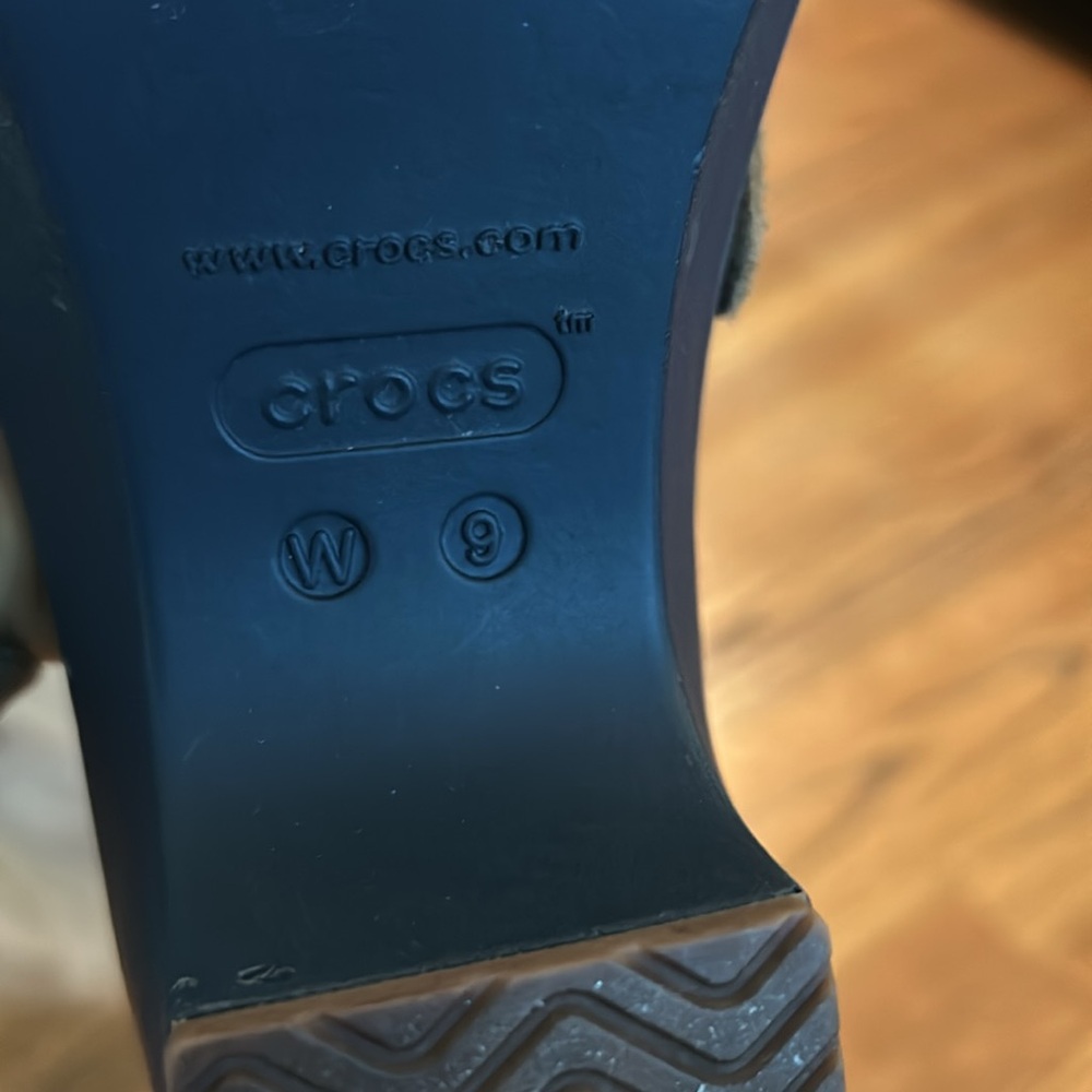 Crocs | Sarah Navy Mules Clogs W Brown Suede Strap Comfort-size 9 - Picture 6 of 6